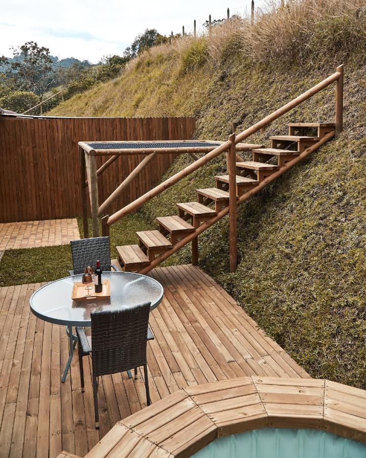 Bleu Hills Glamping Llanogrande Hotell Rionegro Eksteriør bilde